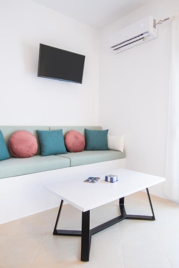 Anemos Guest Apts 卡尔帕索斯 外观 照片