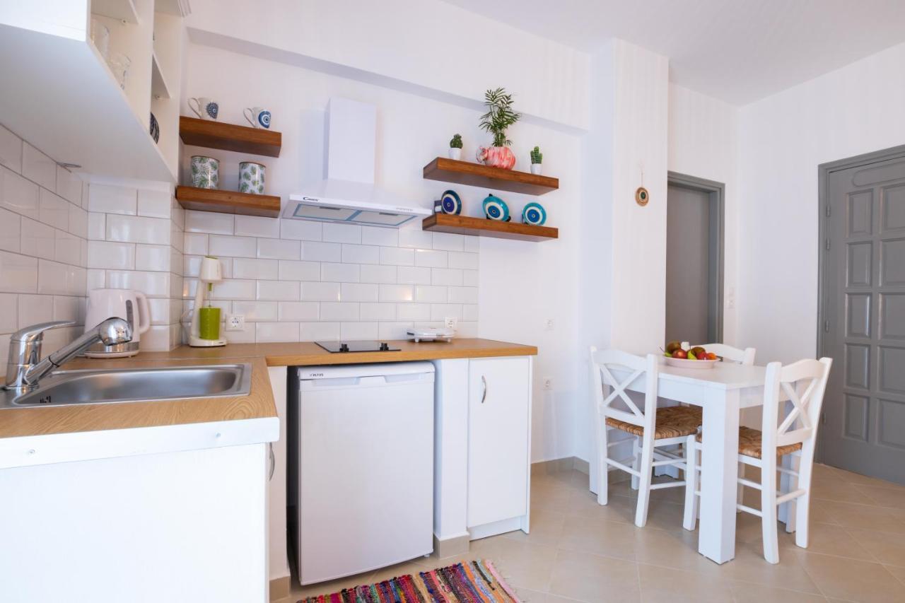 Anemos Guest Apts 卡尔帕索斯 外观 照片